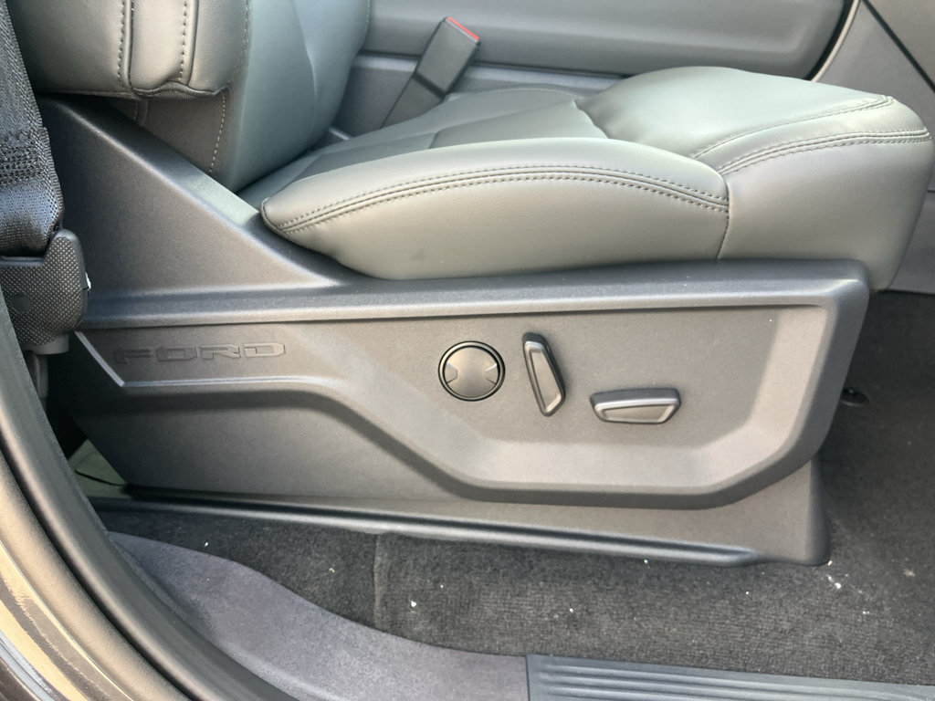 New 2027 Ford Expedition Active AWD/4WD image 21