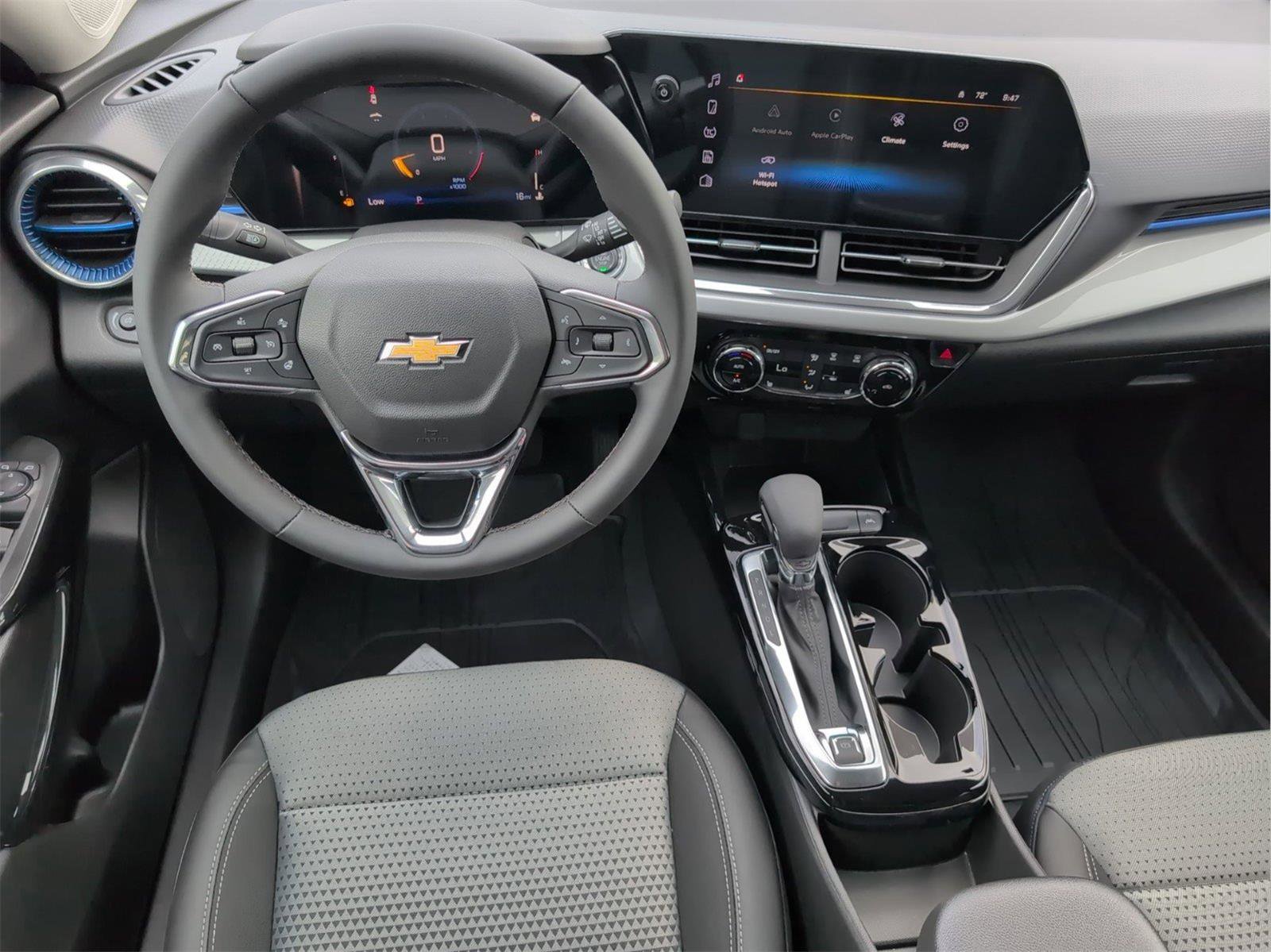 New 2026 Chevrolet Trax LT w/ Driver Confidence Package image 16