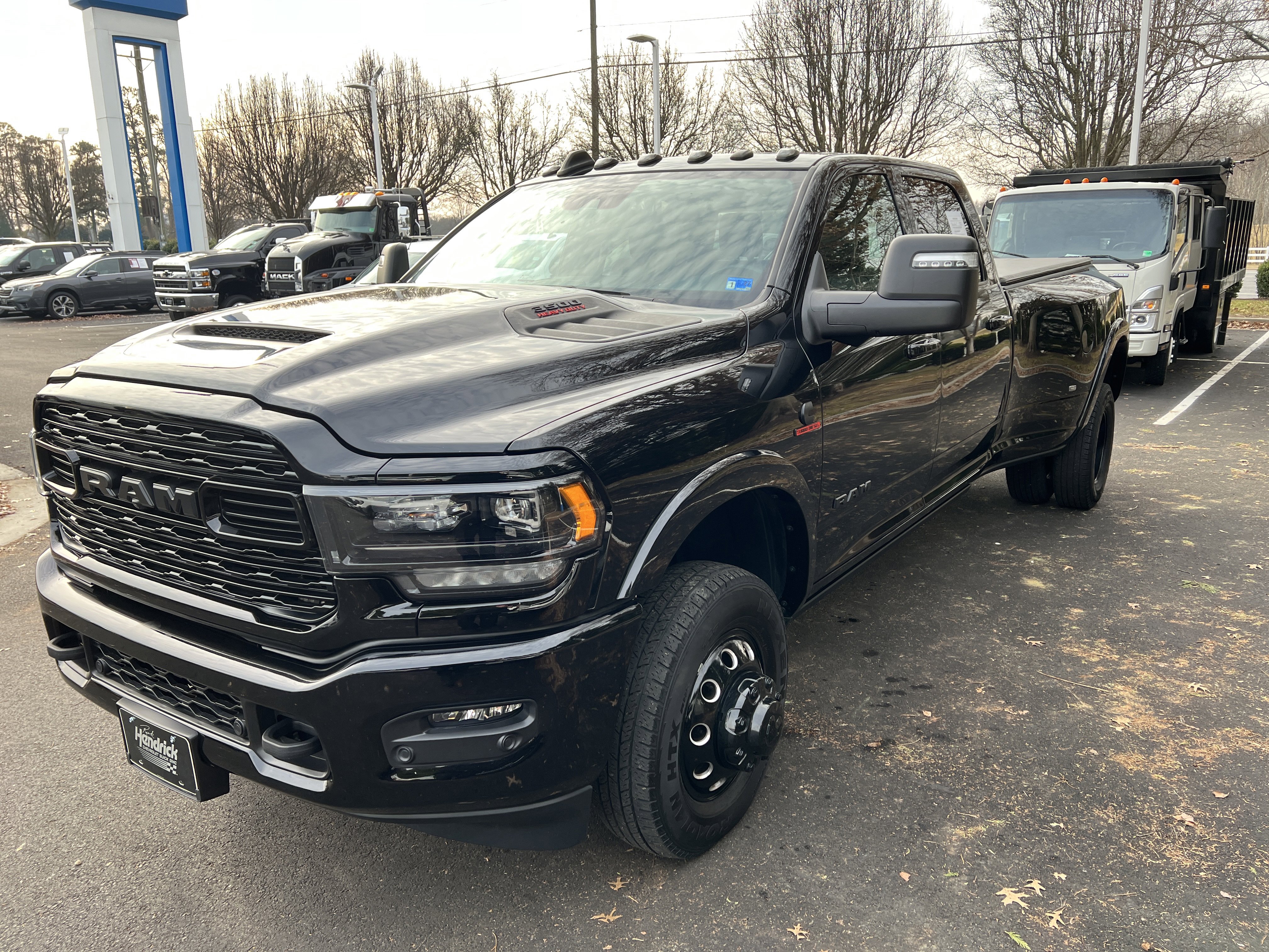 Used 2023 RAM 3500 Limited image 5