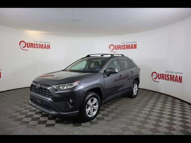 Used 2019 Toyota RAV4 XLE w/ Convenience Package AWD/4WD image 4