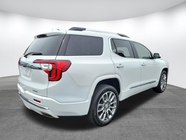 Used 2023 GMC Acadia Denali w/ Denali Ultimate Package AWD/4WD image 5