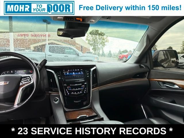 Used 2017 Cadillac Escalade ESV Luxury AWD/4WD image 39