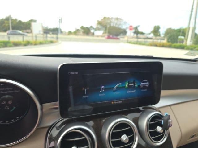 Used 2021 Mercedes-Benz C 300 Sedan image 9