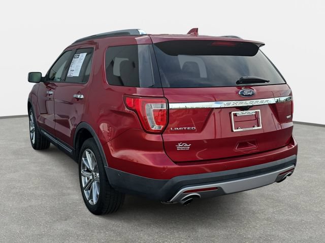 Used 2017 Ford Explorer Limited w/ Equipment Group 303A AWD/4WD image 5