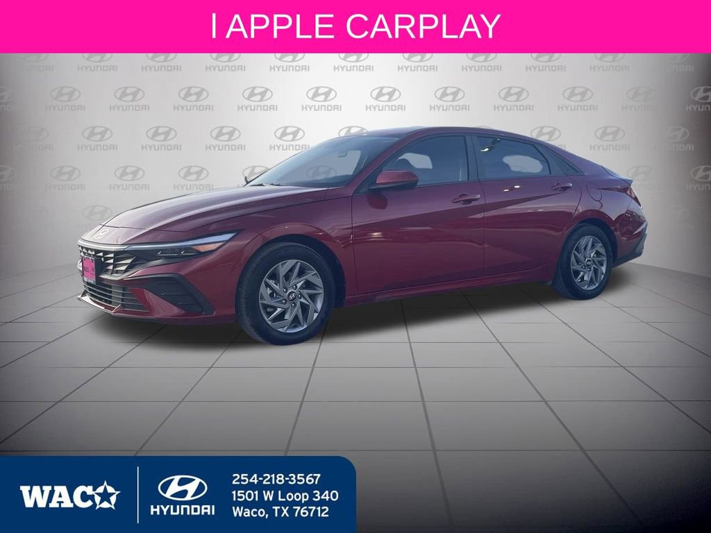 Used 2025 Hyundai Elantra Blue image 5