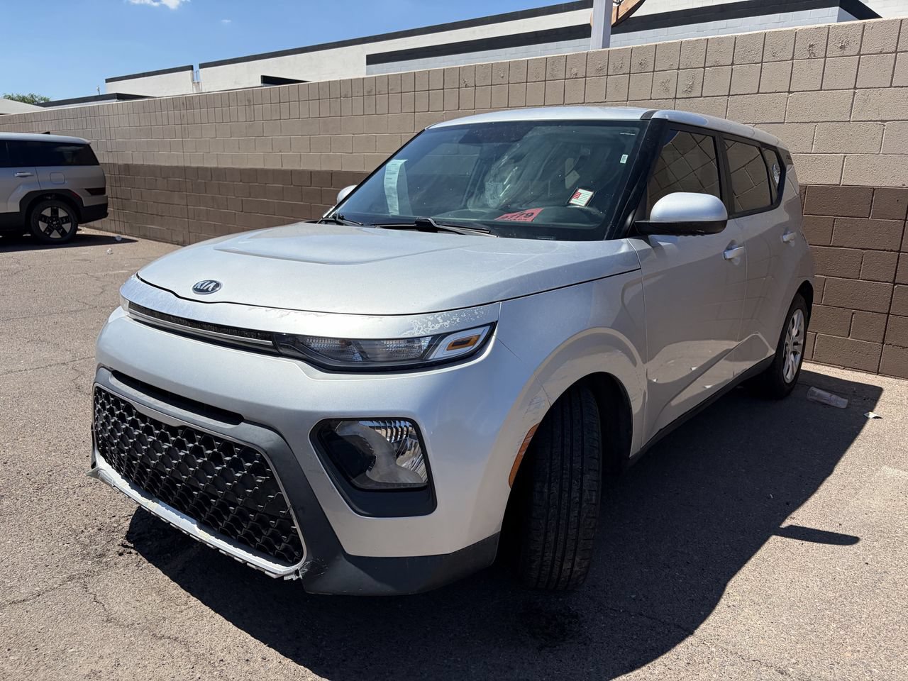 Used 2021 Kia Soul LX FWD image 3