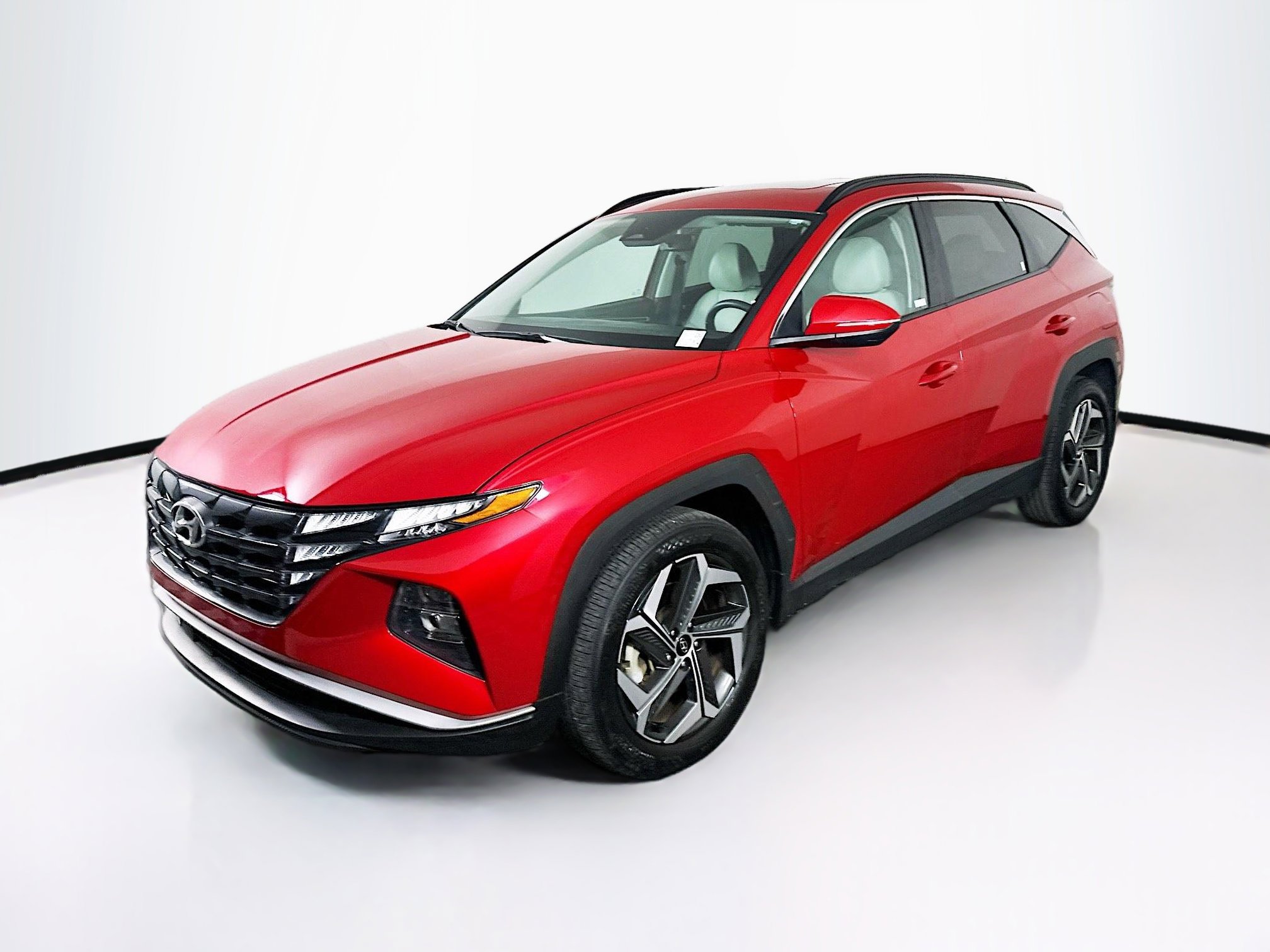 Used 2023 Hyundai Tucson SEL w/ Convenience Package image 3