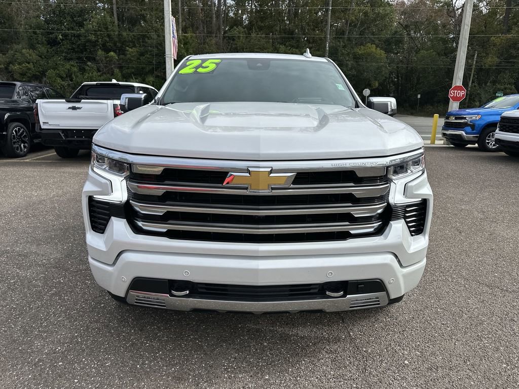 Used 2025 Chevrolet Silverado 1500 High Country image 11