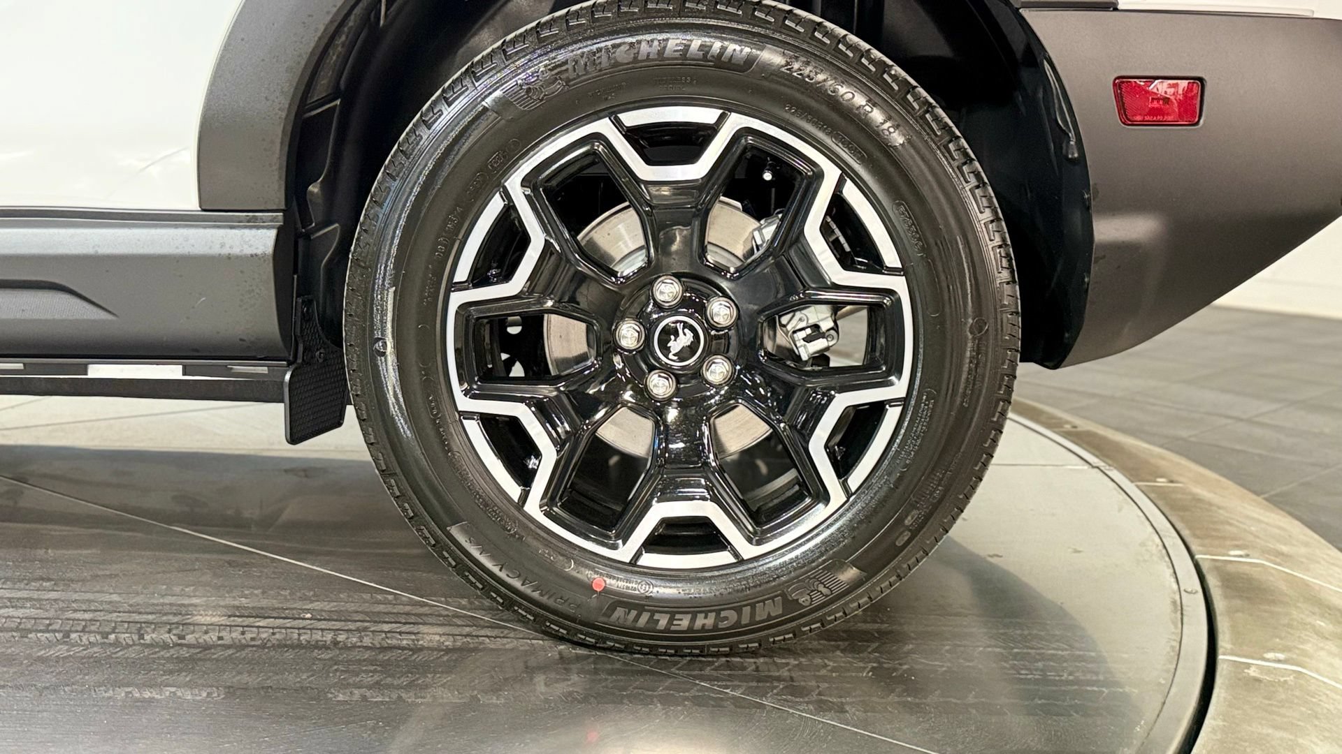 New 2026 Ford Bronco Sport Outer Banks w/ Outer Banks Tech Package+ AWD/4WD image 25