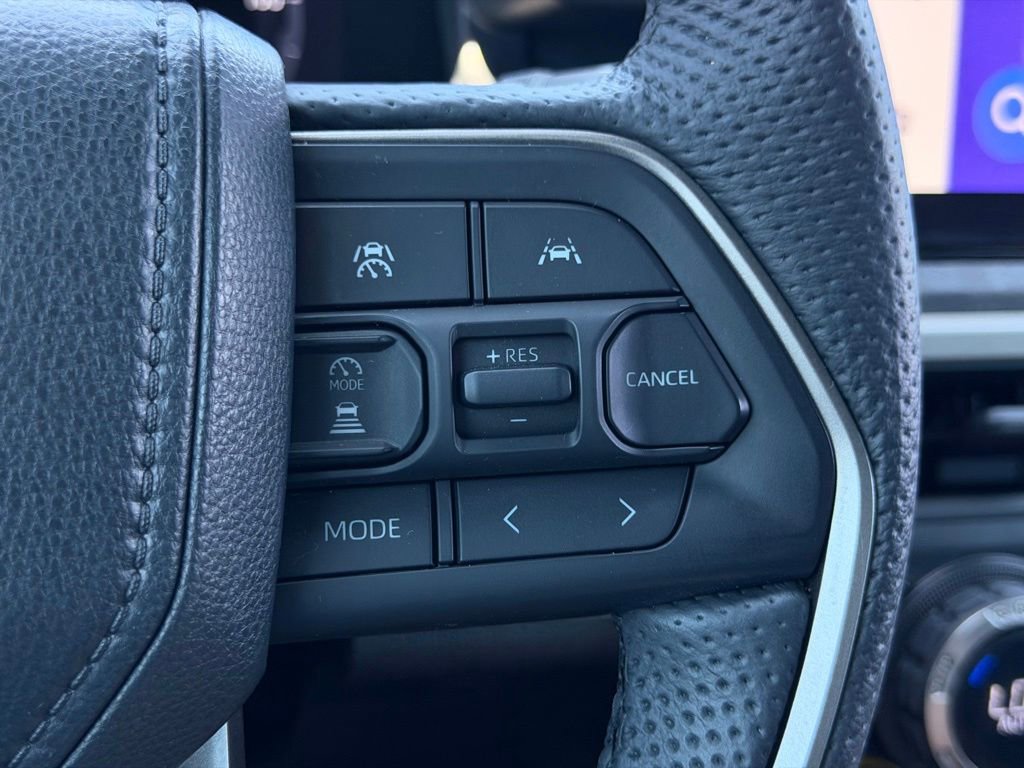 Used 2024 Toyota Tacoma Limited w/ Limited Package (LT) AWD/4WD image 38