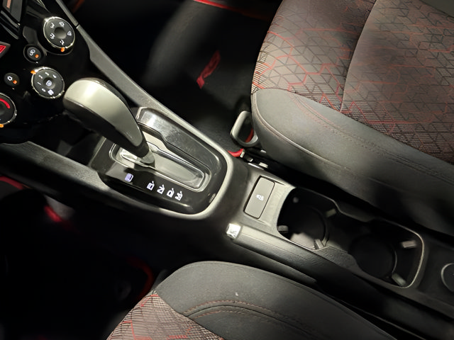 Used 2019 Chevrolet Sonic LT FWD image 23