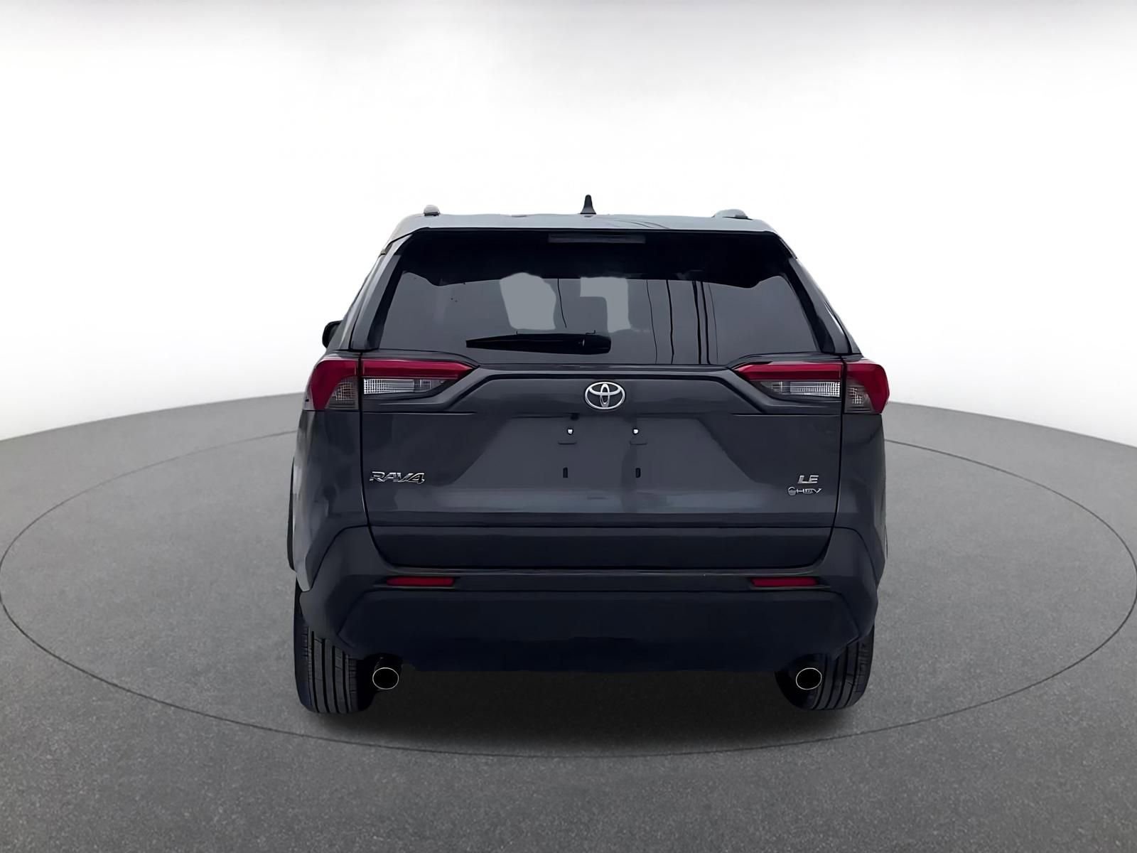 Used 2025 Toyota RAV4 LE image 12
