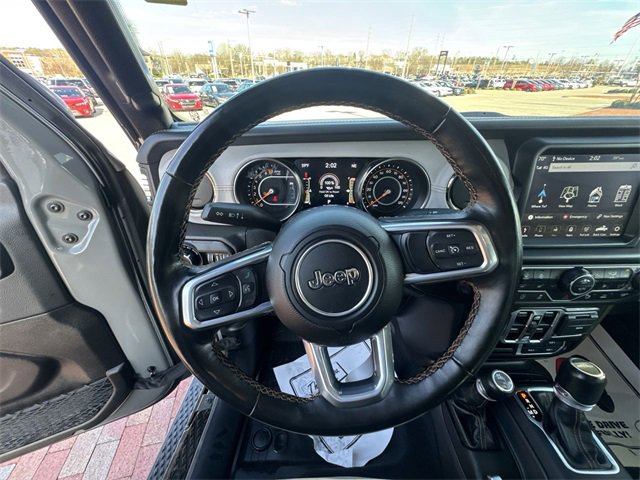 Used 2022 Jeep Gladiator Overland image 14