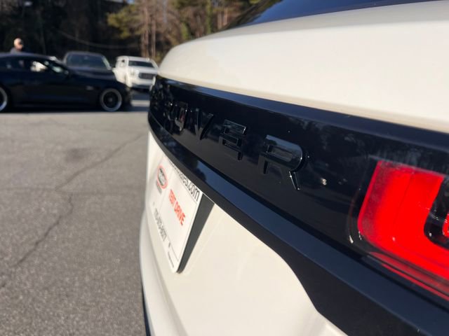 Used 2021 Land Rover Range Rover Velar R-Dynamic S image 39