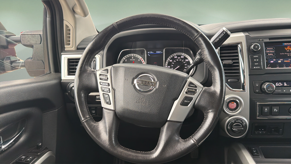 Used 2019 Nissan Titan SV w/ SV Convenience Package AWD/4WD image 9