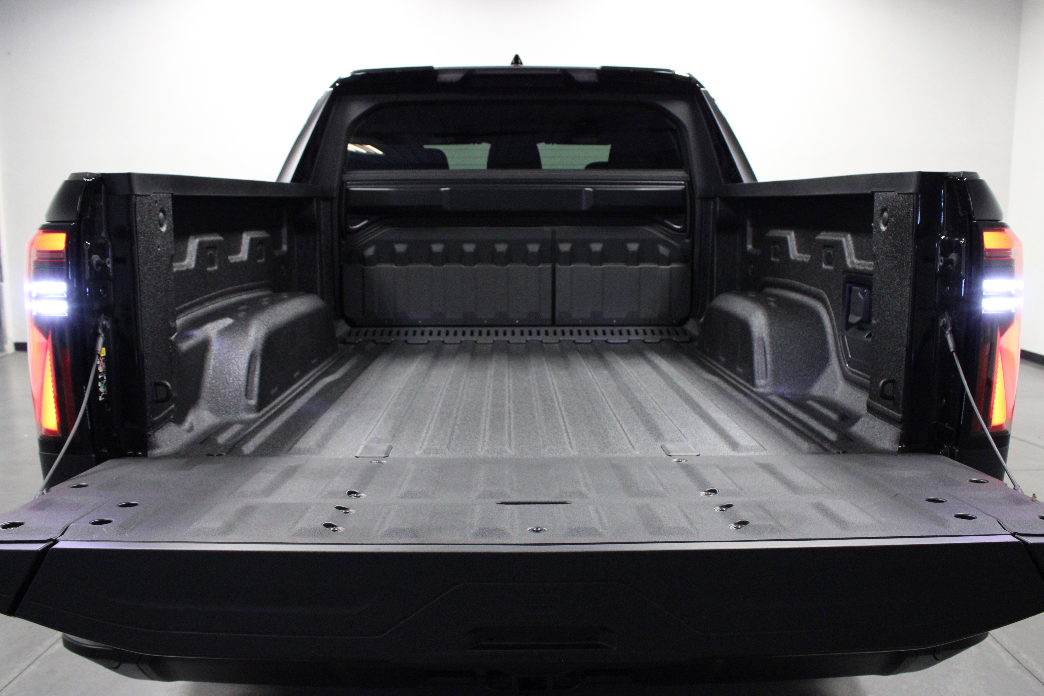 New 2026 GMC Sierra EV Elevation w/ Premium Package image 14