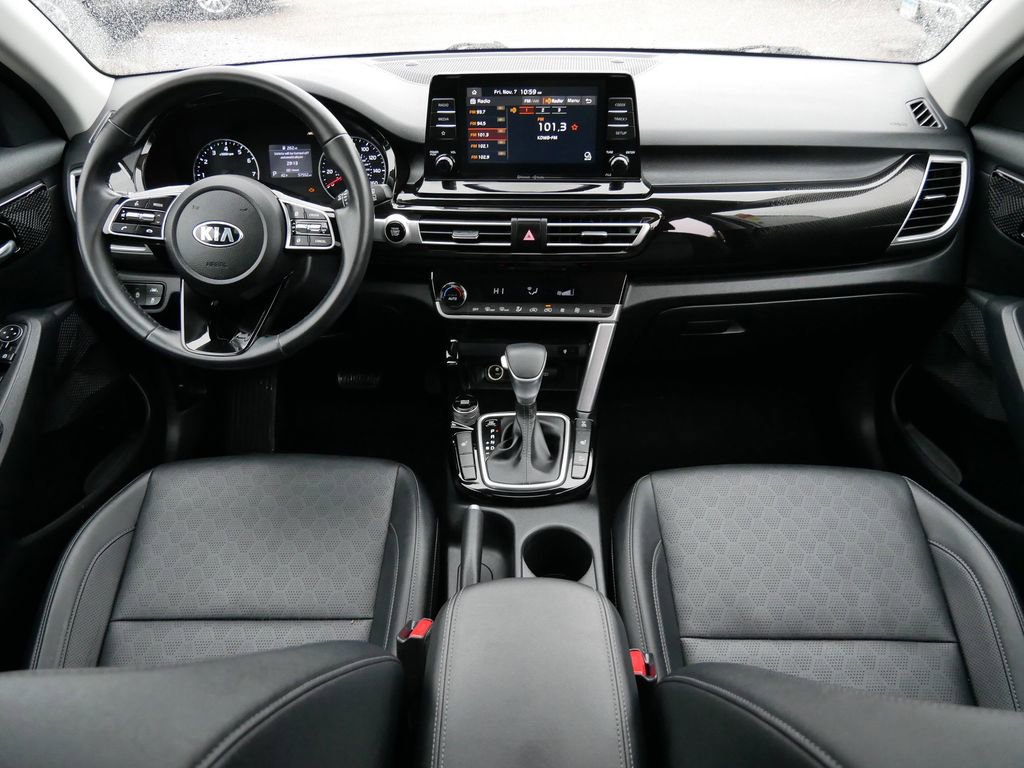 Used 2021 Kia Seltos EX image 8