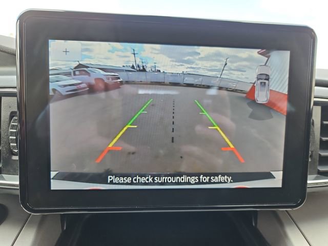 Used 2022 Ford Explorer XLT w/ Equipment Group 202A image 42