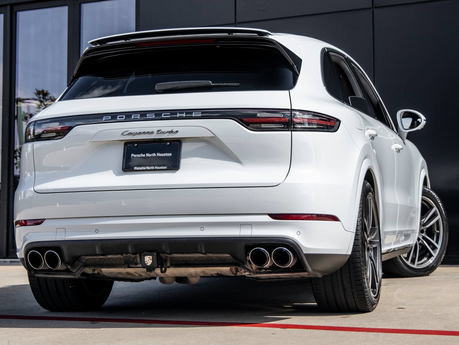 Certified 2023 Porsche Cayenne Turbo AWD/4WD image 11