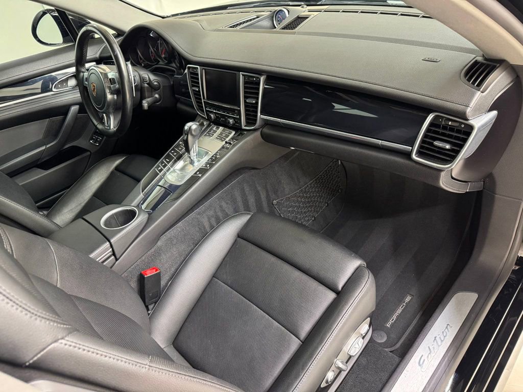 Used 2016 Porsche Panamera Edition image 24