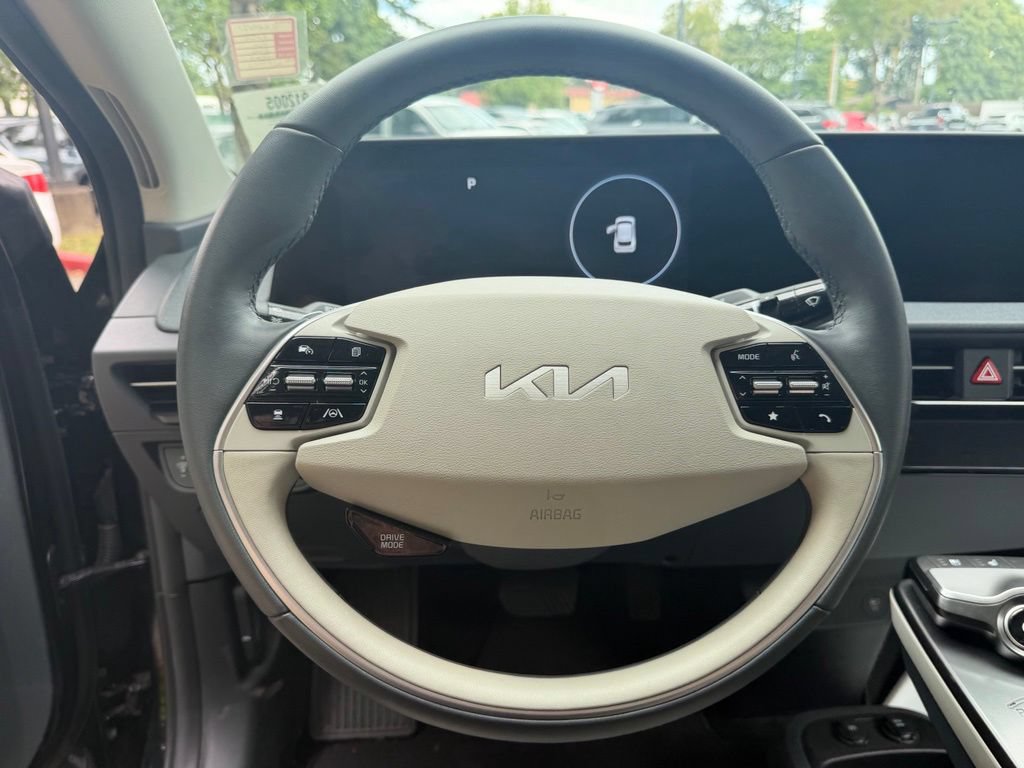 Used 2024 Kia EV6 Wind w/ Wind Technology Package RWD image 13