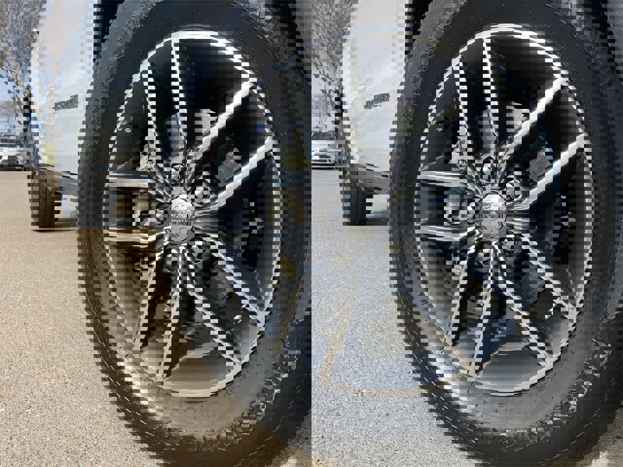 Used 2017 Jeep Grand Cherokee Limited w/ Luxury Group II image 8