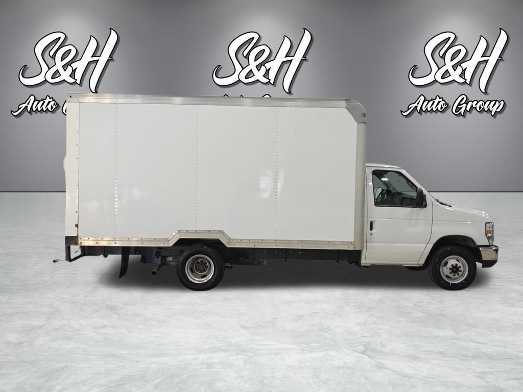Used 2018 Ford E-350 and Econoline 350 Super Duty w/ Power Windows & Locks Group RWD image 18