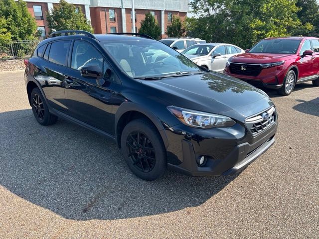 Used 2021 Subaru Crosstrek 2.0i Premium w/ Popular Package #2 AWD/4WD image 2