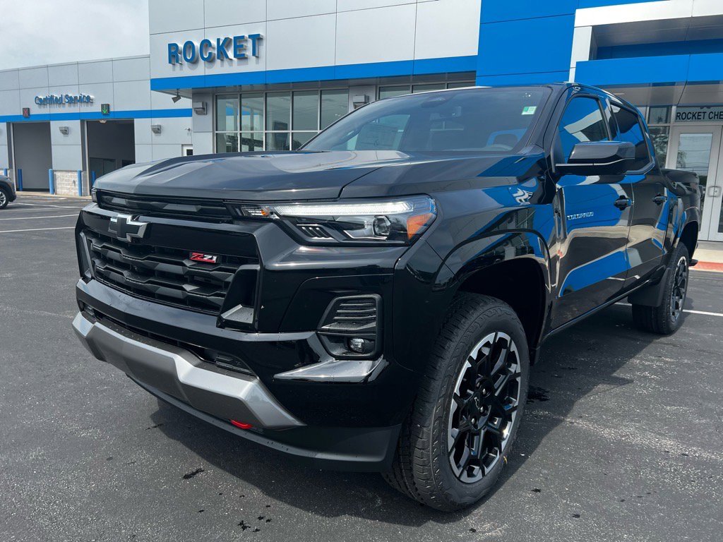 New 2026 Chevrolet Colorado Z71 w/ Technology Package image 2