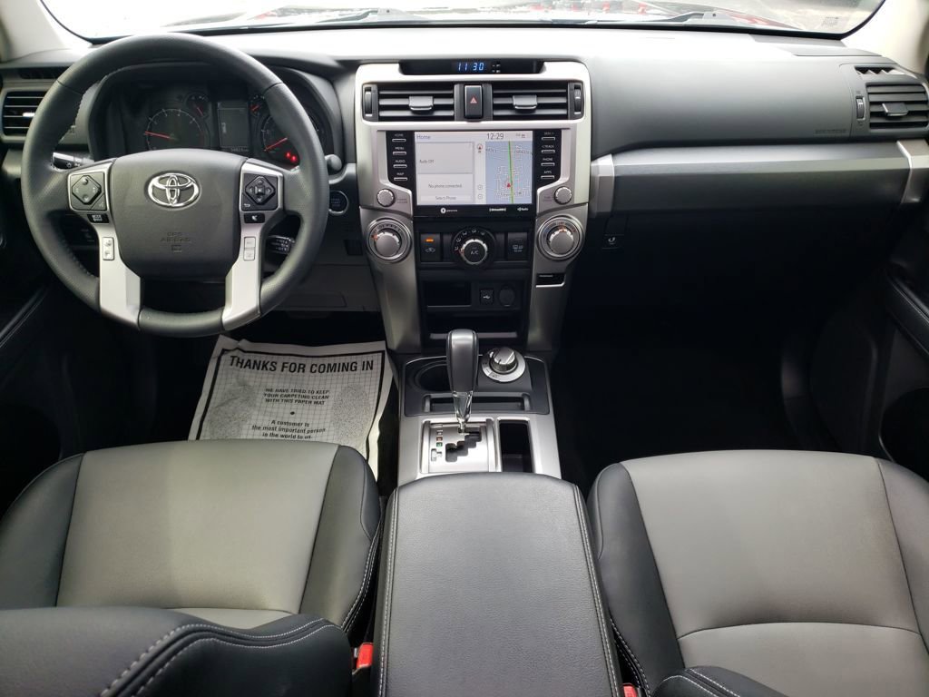 Used 2022 Toyota 4Runner SR5 Premium w/ Moonroof Package AWD/4WD image 13