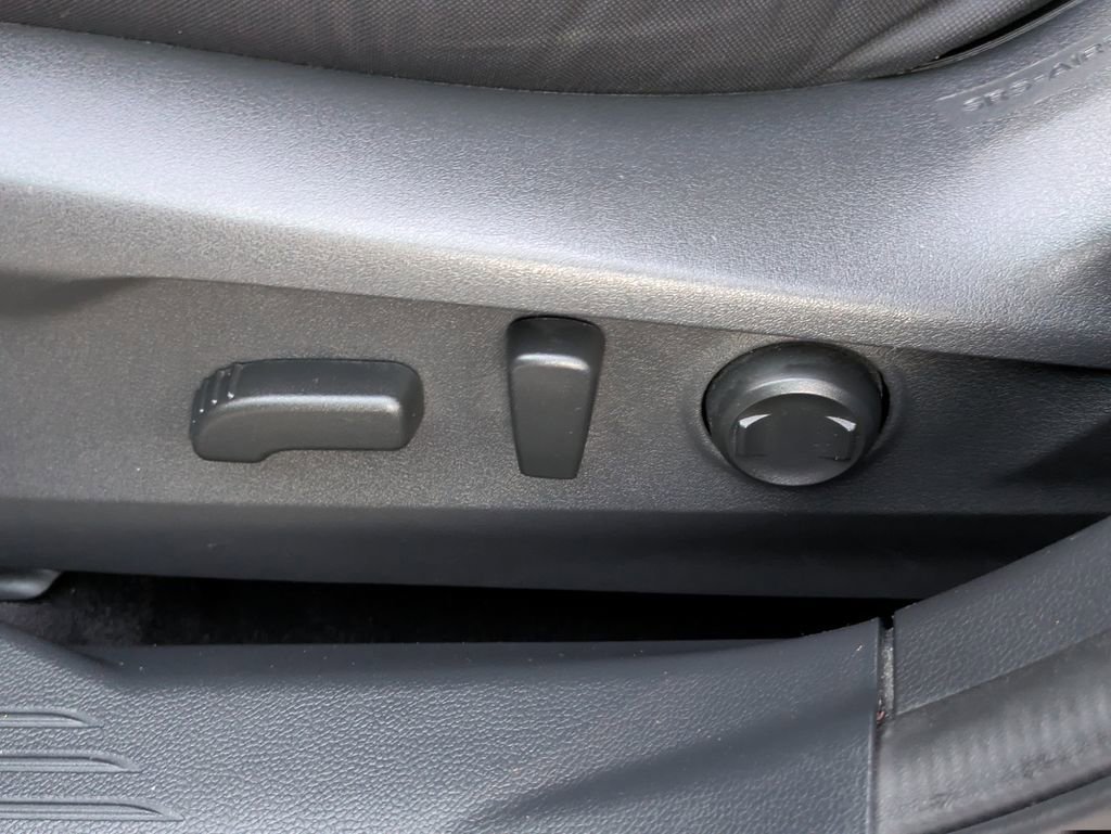 Used 2025 Subaru Outback Premium AWD/4WD image 20