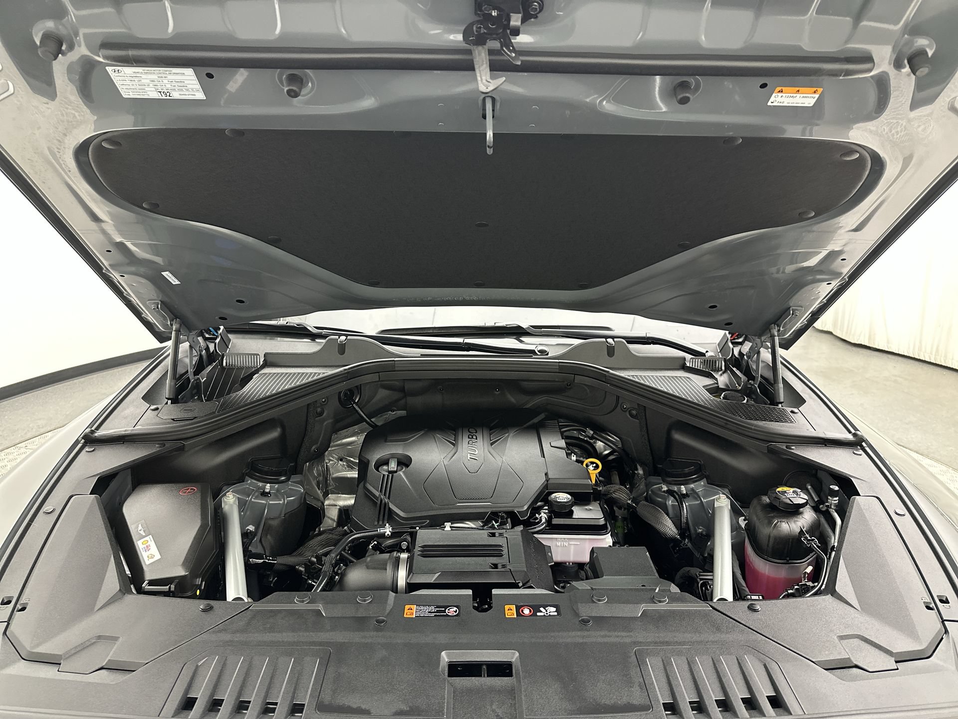 Certified 2026 Genesis GV80 2.5T Prestige AWD/4WD image 27