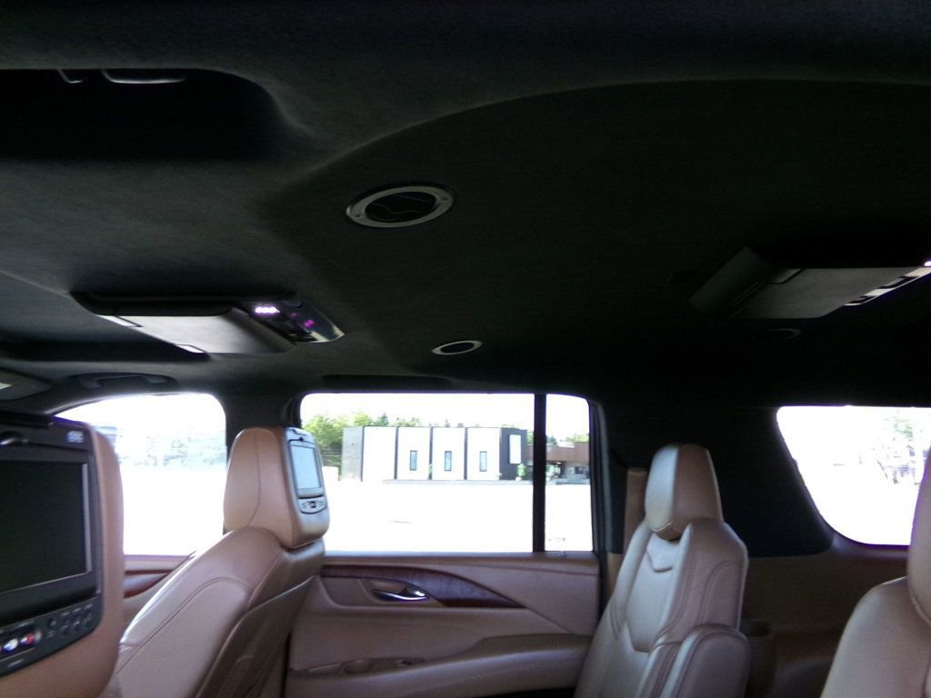 Used 2017 Cadillac Escalade ESV Platinum image 13