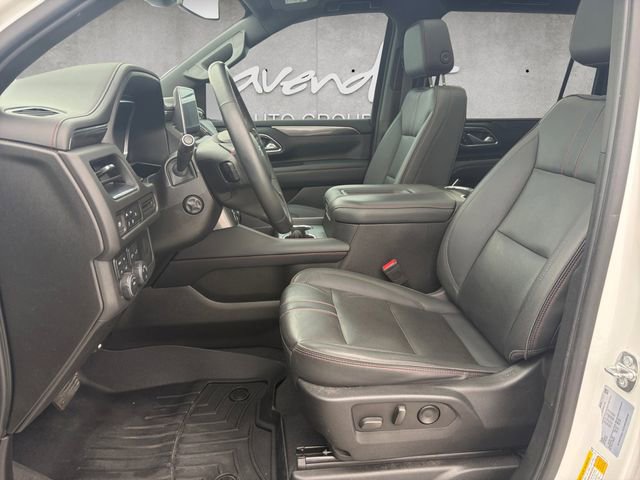 Used 2023 Chevrolet Suburban RST w/ Luxury Package AWD/4WD image 19