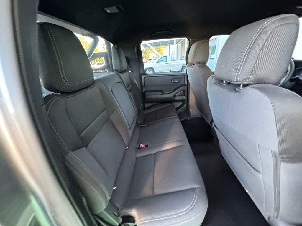 Used 2023 Nissan Frontier SV w/ Midnight Edition Package image 25