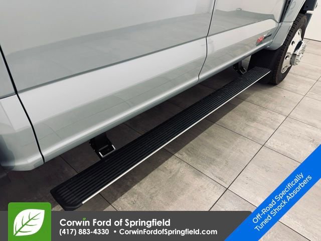 New 2026 Ford F450 Platinum w/ FX4 Off-Road Package image 24