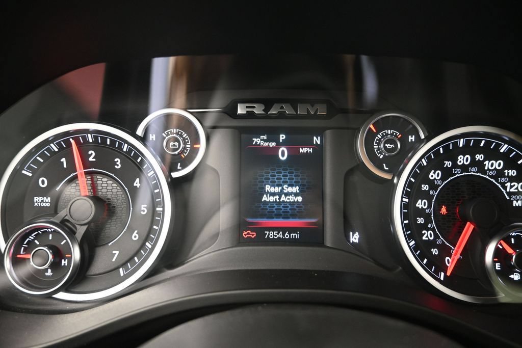 Used 2025 RAM 1500 Big Horn AWD/4WD image 32