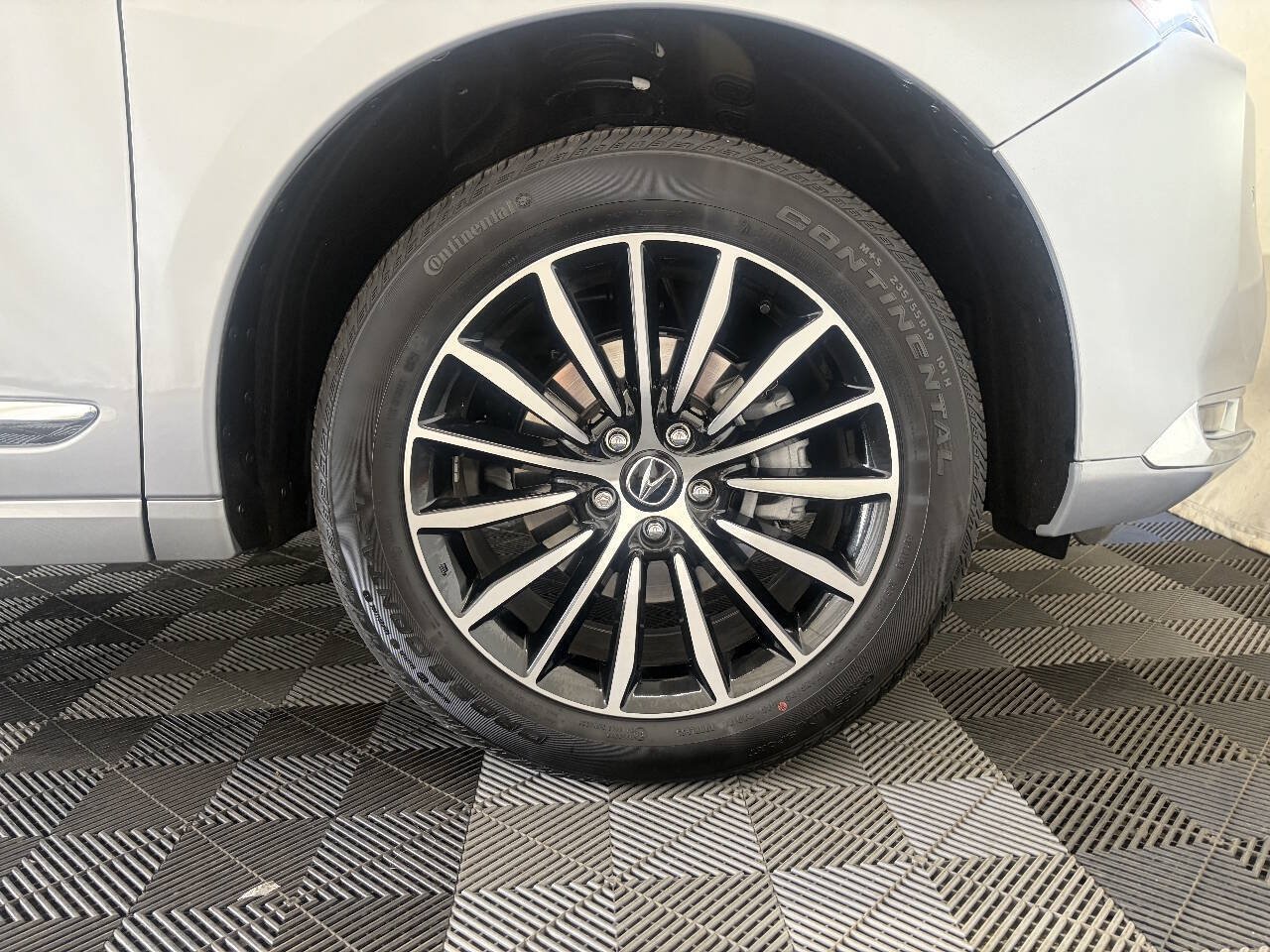 Used 2025 Acura RDX w/ Advance Package AWD/4WD image 26