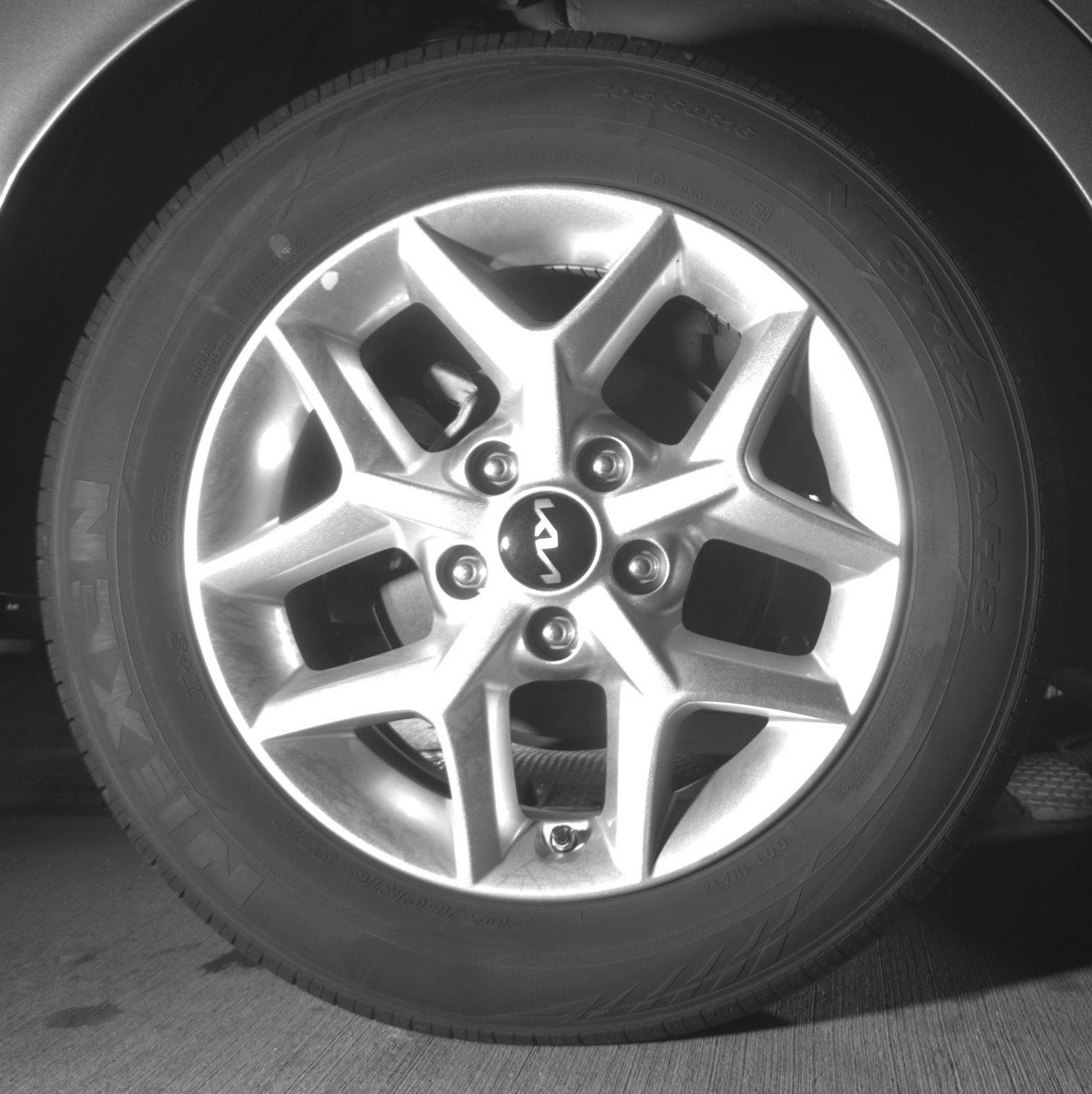 Used 2025 Kia Soul LX w/ LX Technology Package FWD image 15