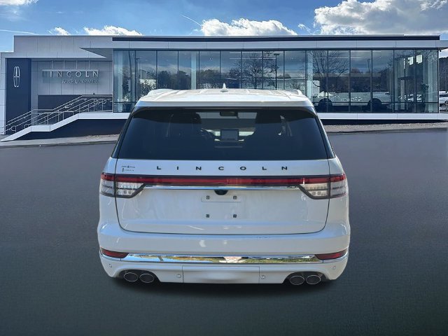 Used 2021 Lincoln Aviator Black Label Grand Touring w/ Class IV Trailer Tow Package AWD/4WD image 7