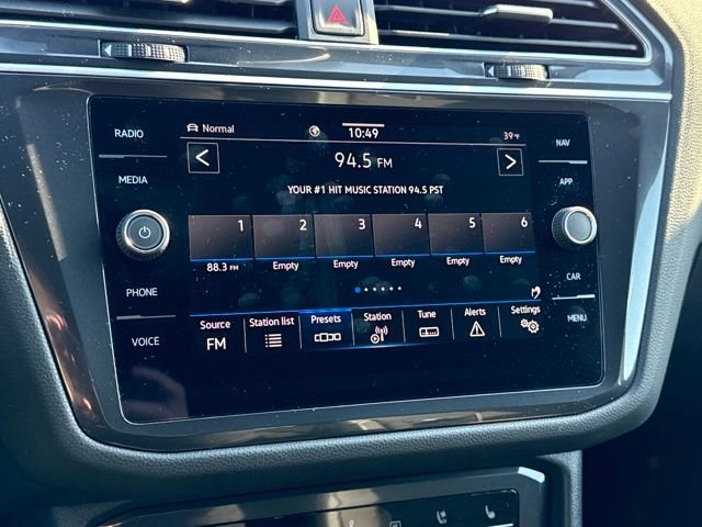 Used 2024 Volkswagen Tiguan SEL R-Line image 20