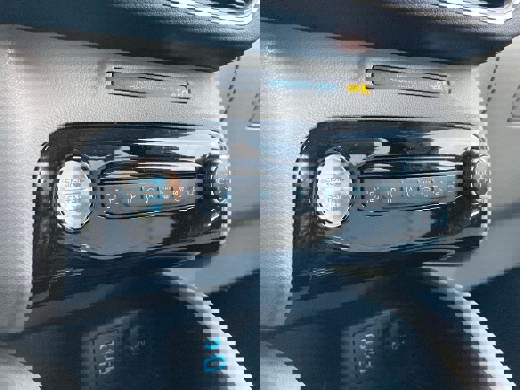 Used 2023 Ford Escape Platinum image 26