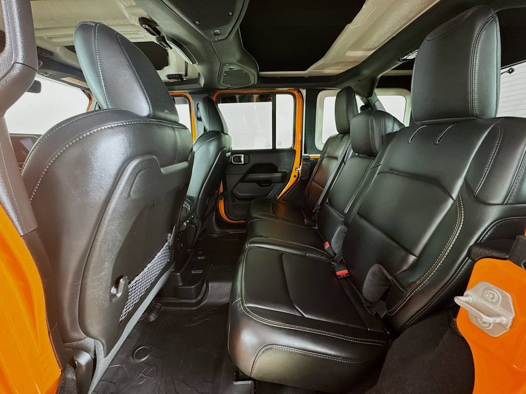 Certified 2025 Jeep Wrangler Unlimited Rubicon 392 AWD/4WD image 23