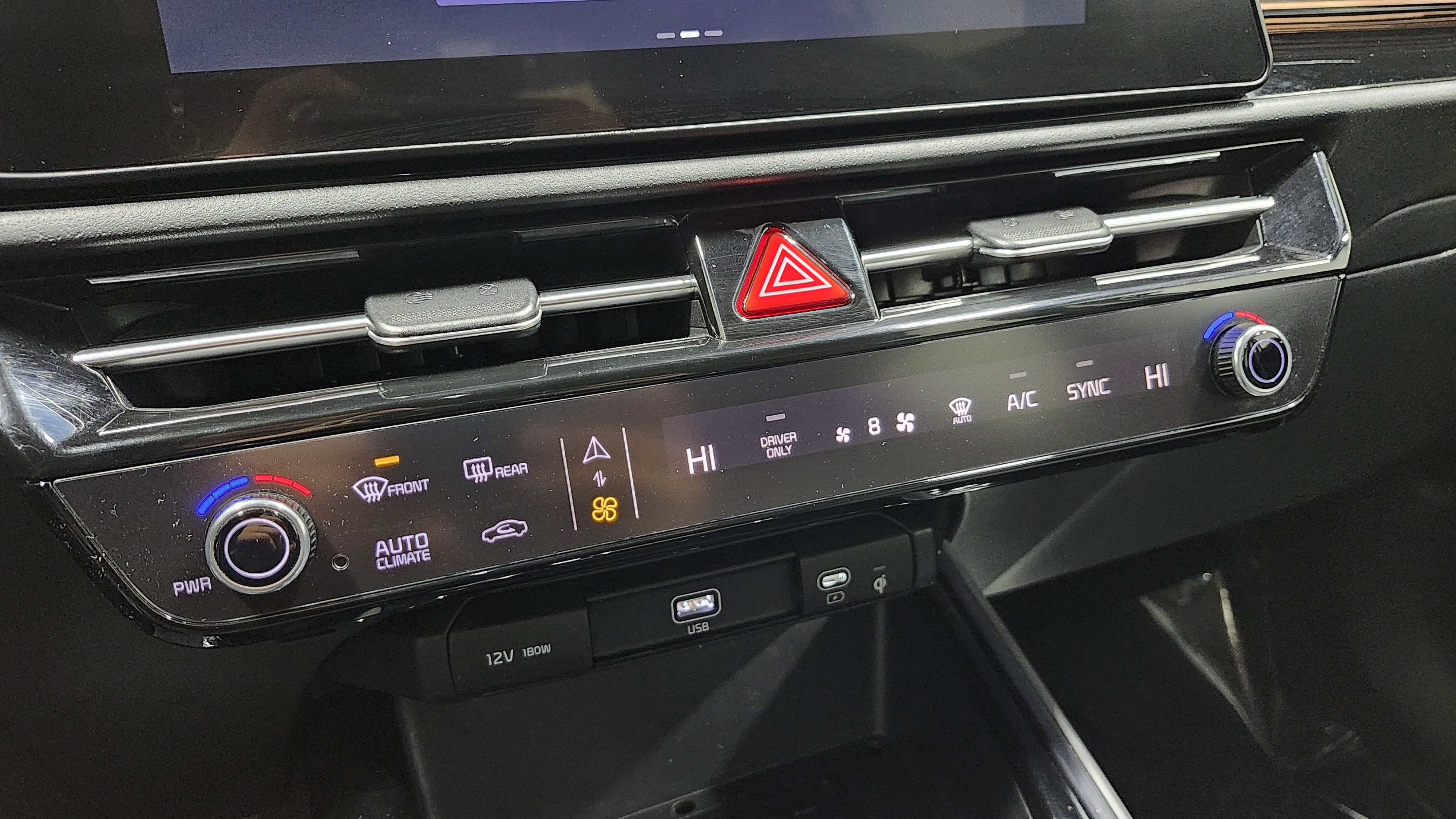 Used 2023 Kia Niro EX Touring image 31