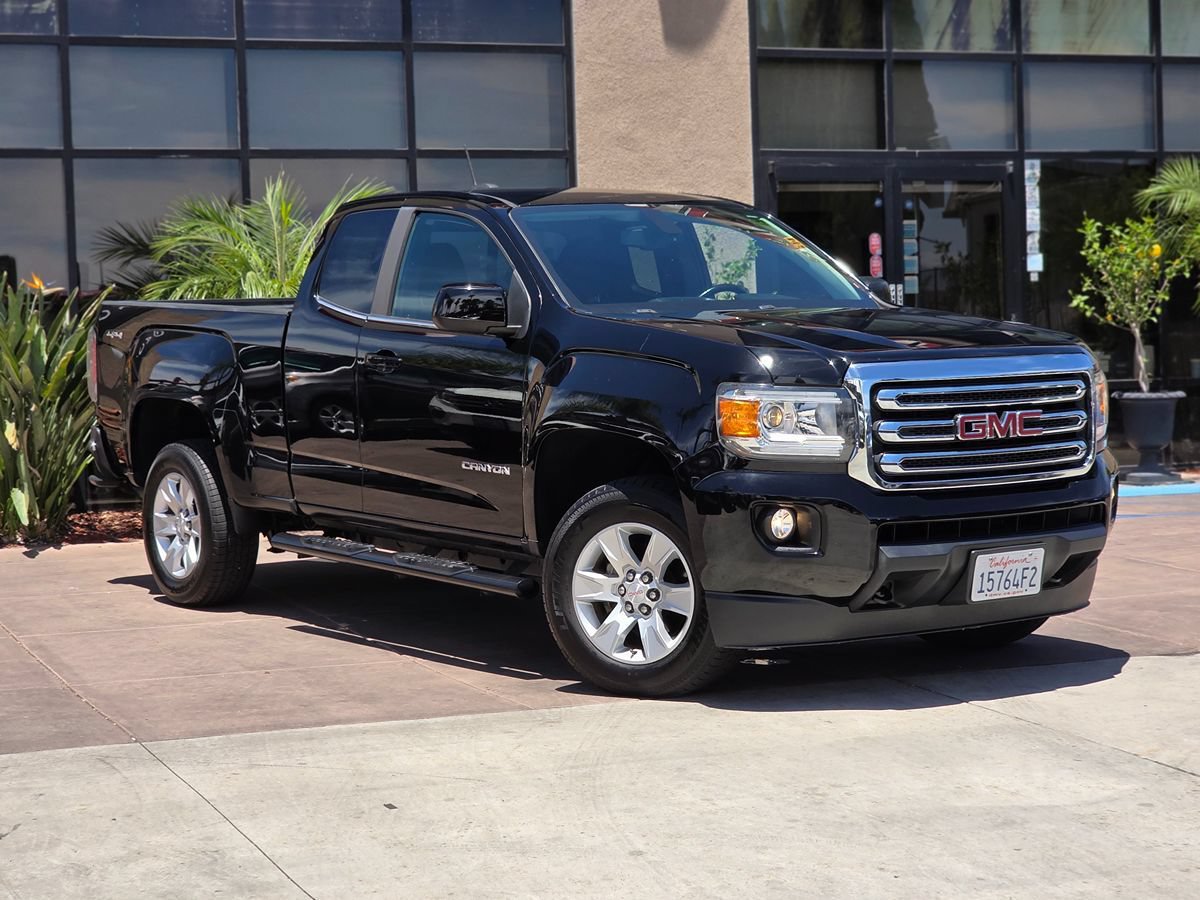Used 2018 GMC Canyon SLE w/ SLE Convenience Package AWD/4WD image 3