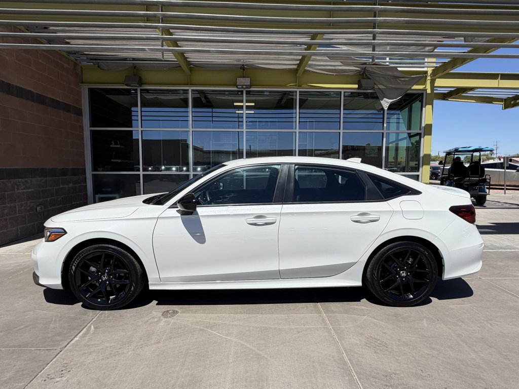 Used 2026 Honda Civic FWD Hybrid Sedan image 7