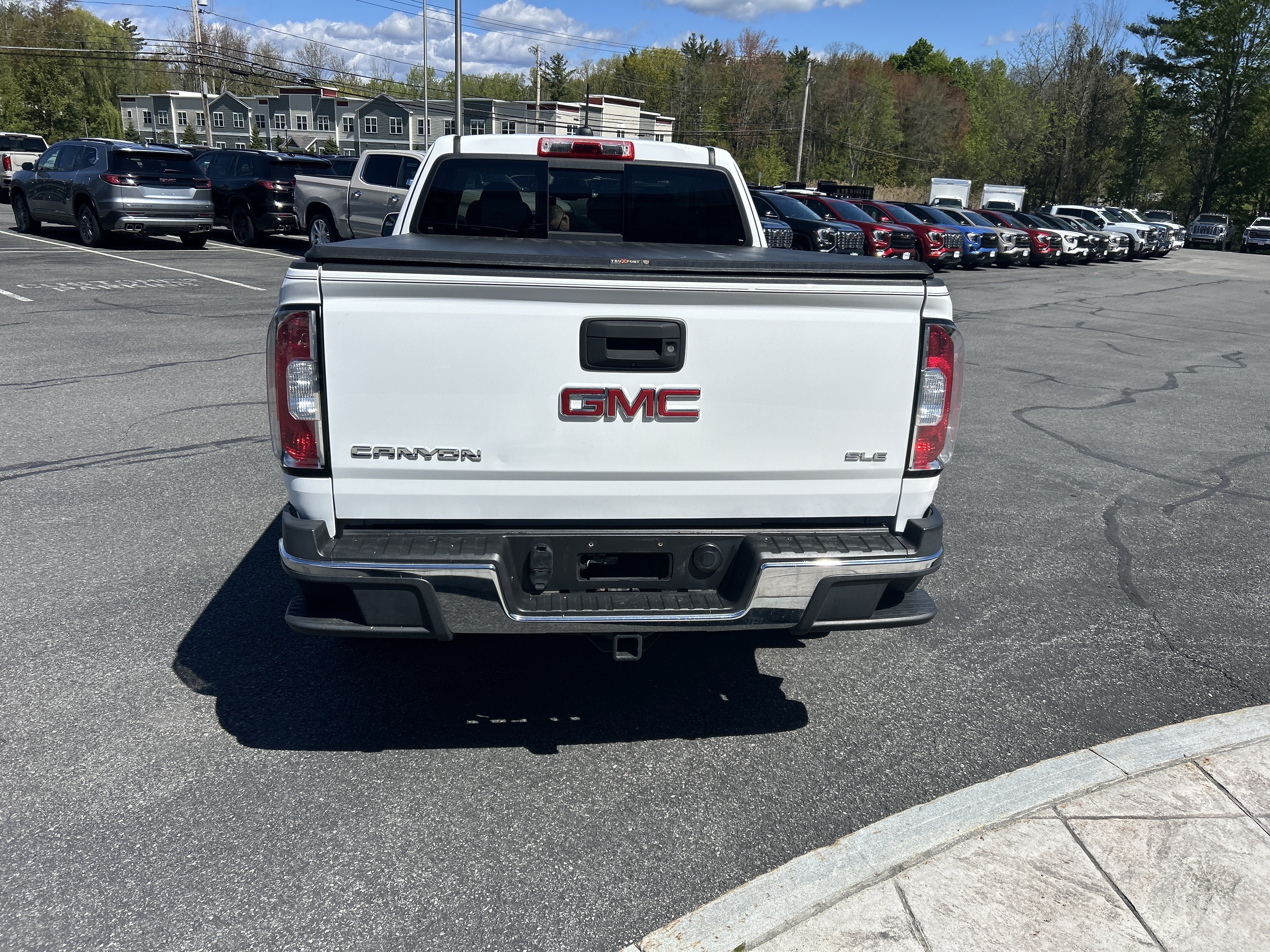 Used 2017 GMC Canyon SLE w/ SLE Convenience Package AWD/4WD image 8
