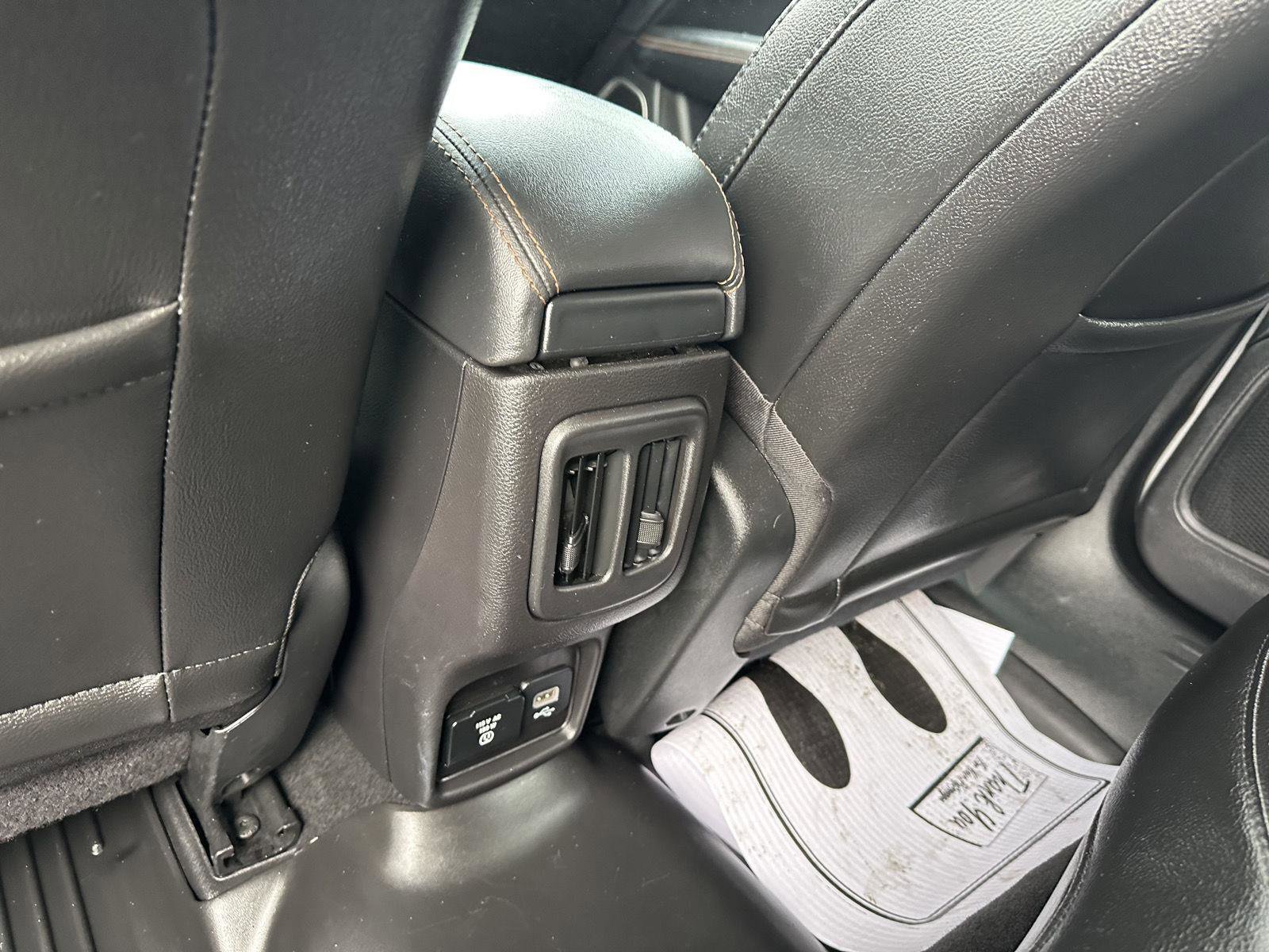 Used 2020 Jeep Compass Limited AWD/4WD image 15