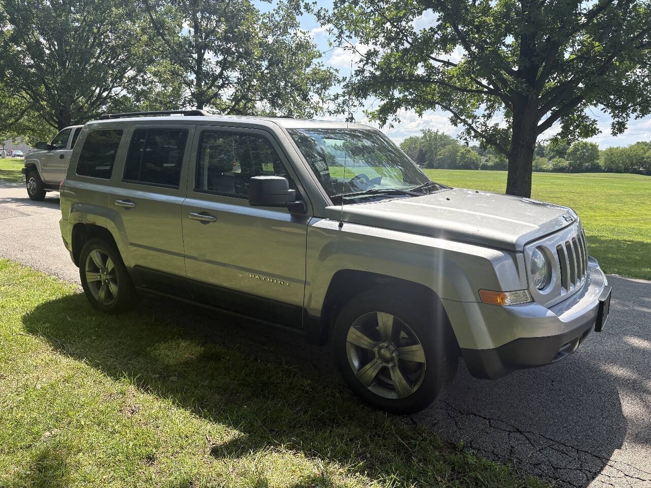 Used 2014 Jeep Patriot High Altitude FWD image 19