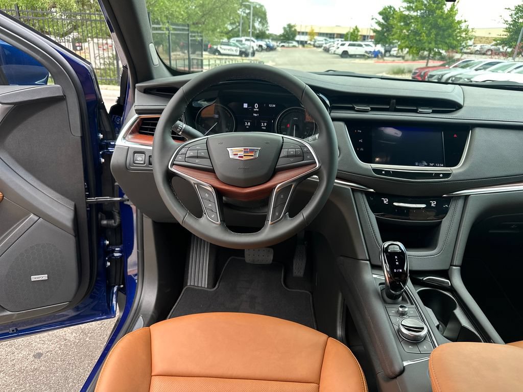 New 2026 Cadillac XT5 Premium Luxury w/ Driver Assist Package FWD image 30